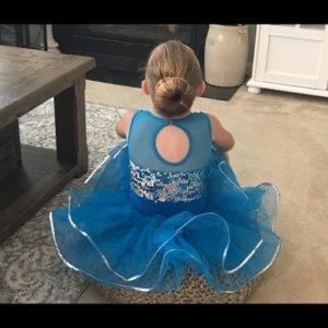 Meet your Posher, Minns